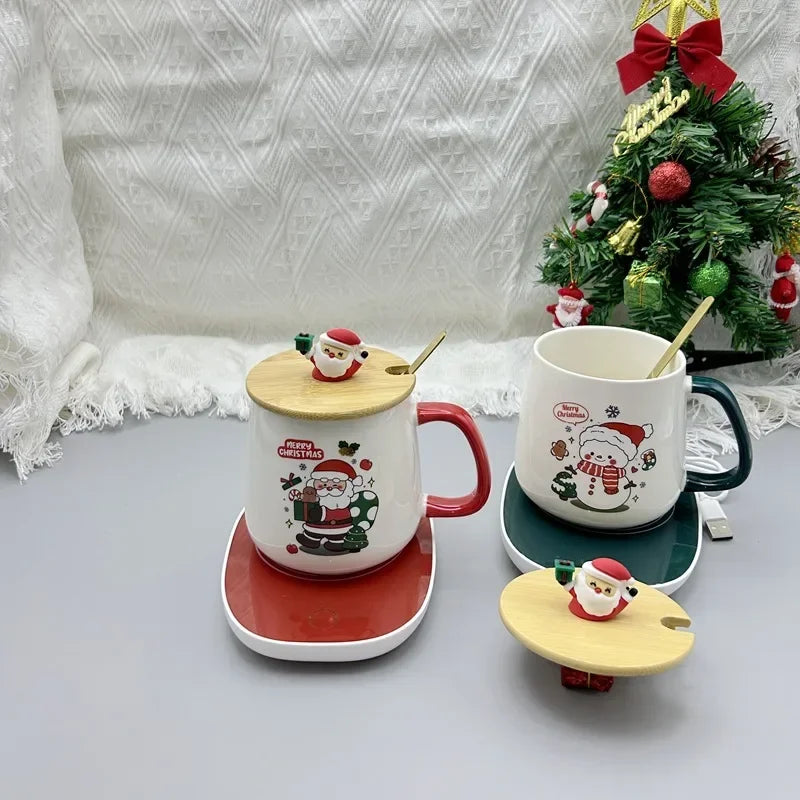 Santa’s Cozy Lidded Mug