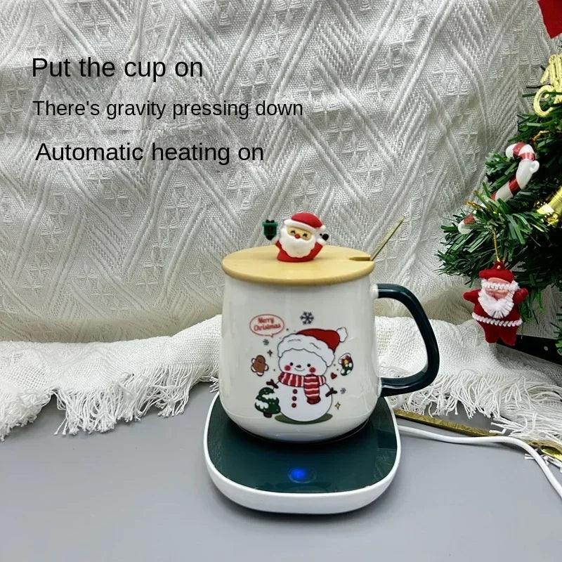 Santa’s Cozy Lidded Mug