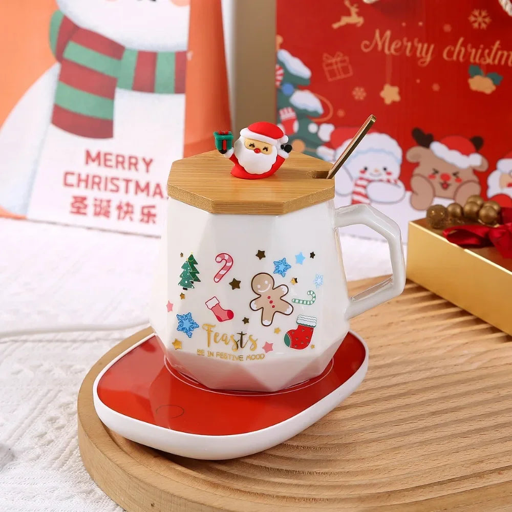 Santa’s Cozy Lidded Mug